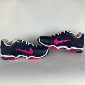 Nike Mirabella AirMax Women’s 7.5 Tennis Shoe! Worn Once-see pictures!